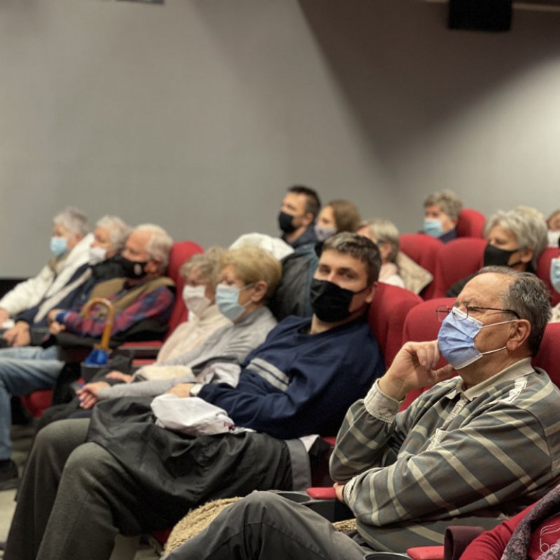 Betlehemi szárnyas oltárt nyitottunk 10